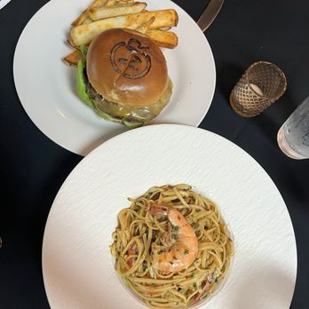Gozo Kitchen & Lounge - Restaurants Near Me - Chino, California