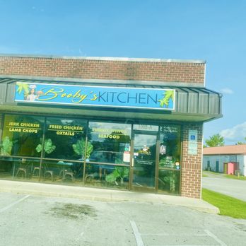 Booby's Kitchen - Outside the restaurant - Soul Food Near Me - Jacksonville, North Carolina Booby's Kitchen - Outside the restaurant - Soul Food Near Me - Jacksonville, North Carolina