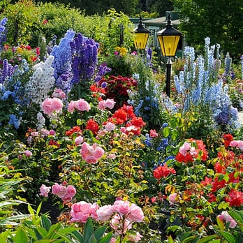CVS Sightseeing - Butchart Gardens Summer - Tours Near Me - Victoria, British Columbia