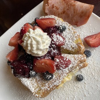 Toast - BKYLN French Toast - Breakfast & Brunch Near Me - Bay Shore, New York Toast - BKYLN French Toast - Breakfast & Brunch Near Me - Bay Shore, New York