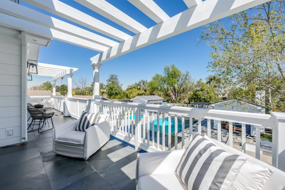 Slide of Local Affordable Roofer