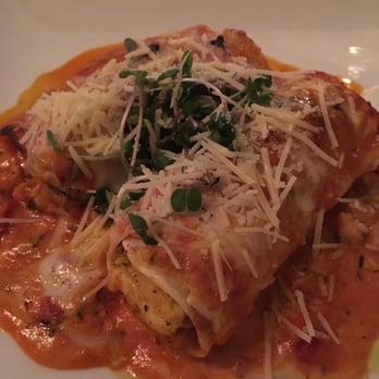 Papa Amadeos - Chicken cannelloni - Tuscan Near Me - Spring, Texas