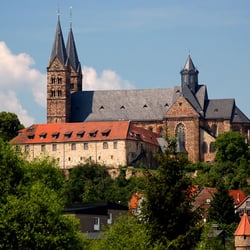Fritzlarer Dom - St. Petri Dom Fritzlar Südansicht