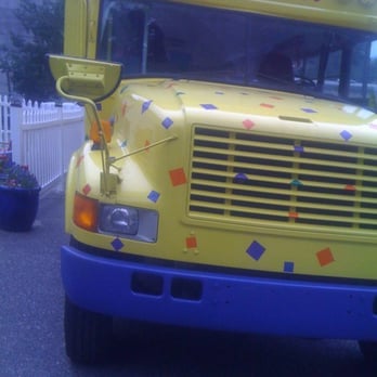 Dizzy's Tumblebus & Dizzybus Preschool - Child Care & Day Care Near Me - Bellevue, Washington
