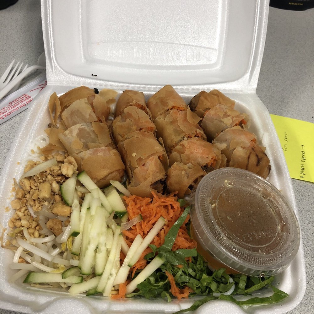 Pho Mai Restaurant - Egg Roll Vermicelli Noodles - Vietnamese Near Me - Cedar Rapids, Iowa Pho Mai Restaurant - Egg Roll Vermicelli Noodles - Vietnamese Near Me - Cedar Rapids, Iowa