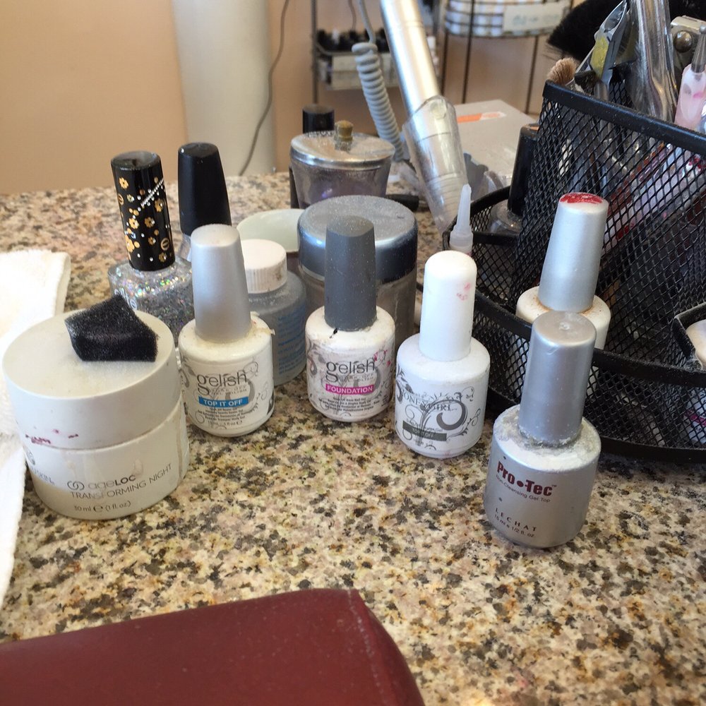 Royal Nails - Using gel clear polish does NOT make your nails gel nails. Using an actual gel substance with uv light for each nail does! - Nail Salons Near Me - Ewa Beach, Hawaii Royal Nails - Using gel clear polish does NOT make your nails gel nails. Using an actual gel substance with uv light for each nail does! - Nail Salons Near Me - Ewa Beach, Hawaii