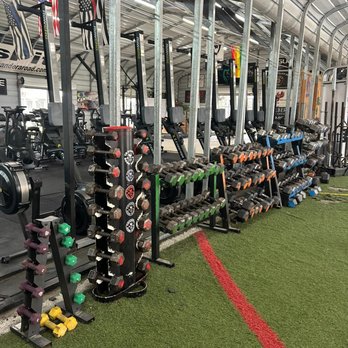 CrossFit Born Ready - Trainers Near Me - Helotes, Texas