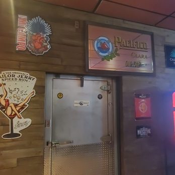 Copper Top Tavern - Sports Bars Near Me - Austin, Texas Copper Top Tavern - Sports Bars Near Me - Austin, Texas