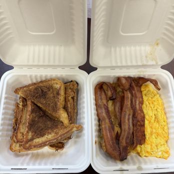 BLT Grill - French toast platter (with scrambled cheese eggs, bacon, and home fries) - American Near Me - Gaithersburg, Maryland