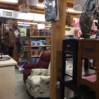 J & J Discount Store - Discount Store Near Me - Chesterfield, New Hampshire