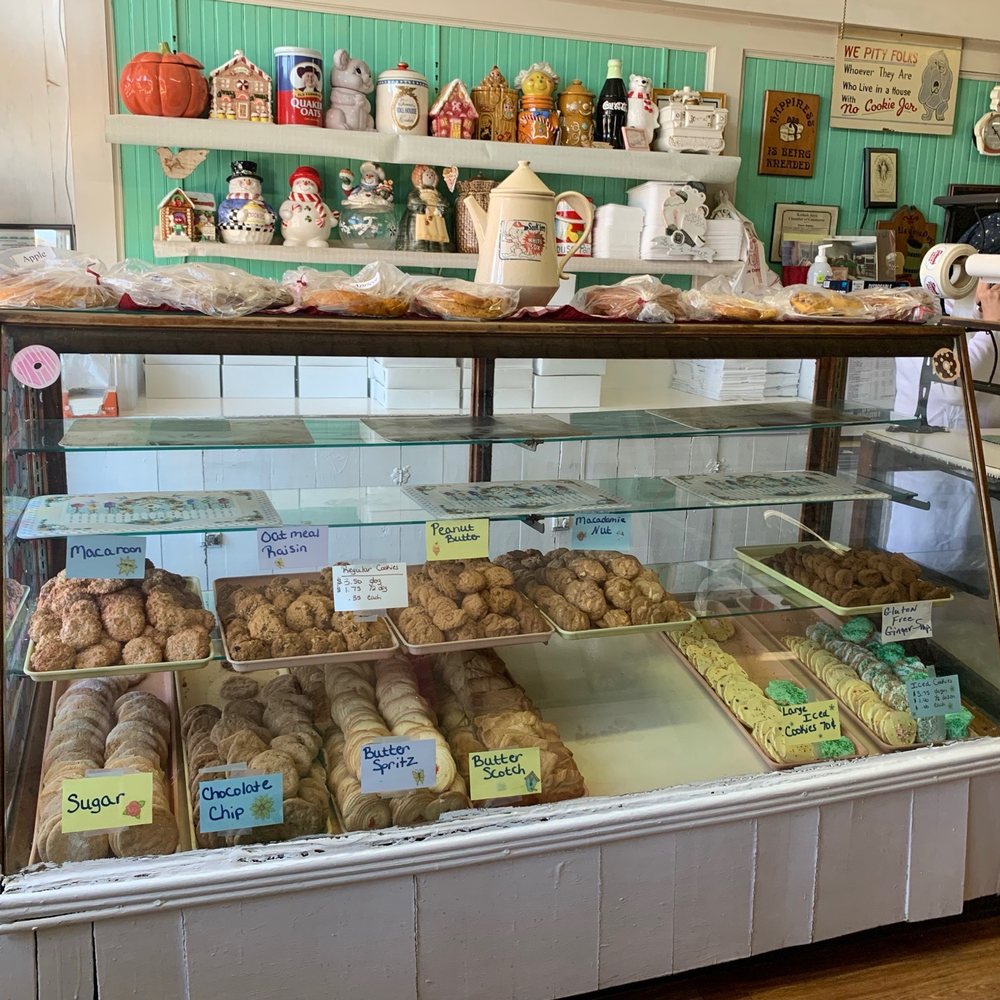 Stan's Pastry Shop - a variety of baked goods - Bakeries Near Me - Keokuk, Iowa Stan's Pastry Shop - a variety of baked goods - Bakeries Near Me - Keokuk, Iowa