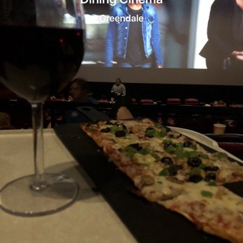 Marcus BistroPlex Southridge - Cinema Near Me - Greendale, Wisconsin