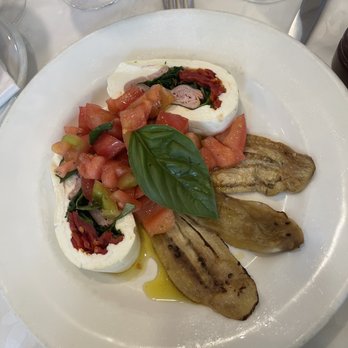 Sette Mezzo - Mozzarella Farcita - Italian Near Me - New York, New York