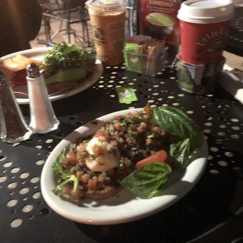 Urth Caffé-Pasadena - Cafes Near Me - Pasadena, California Urth Caffé-Pasadena - Cafes Near Me - Pasadena, California