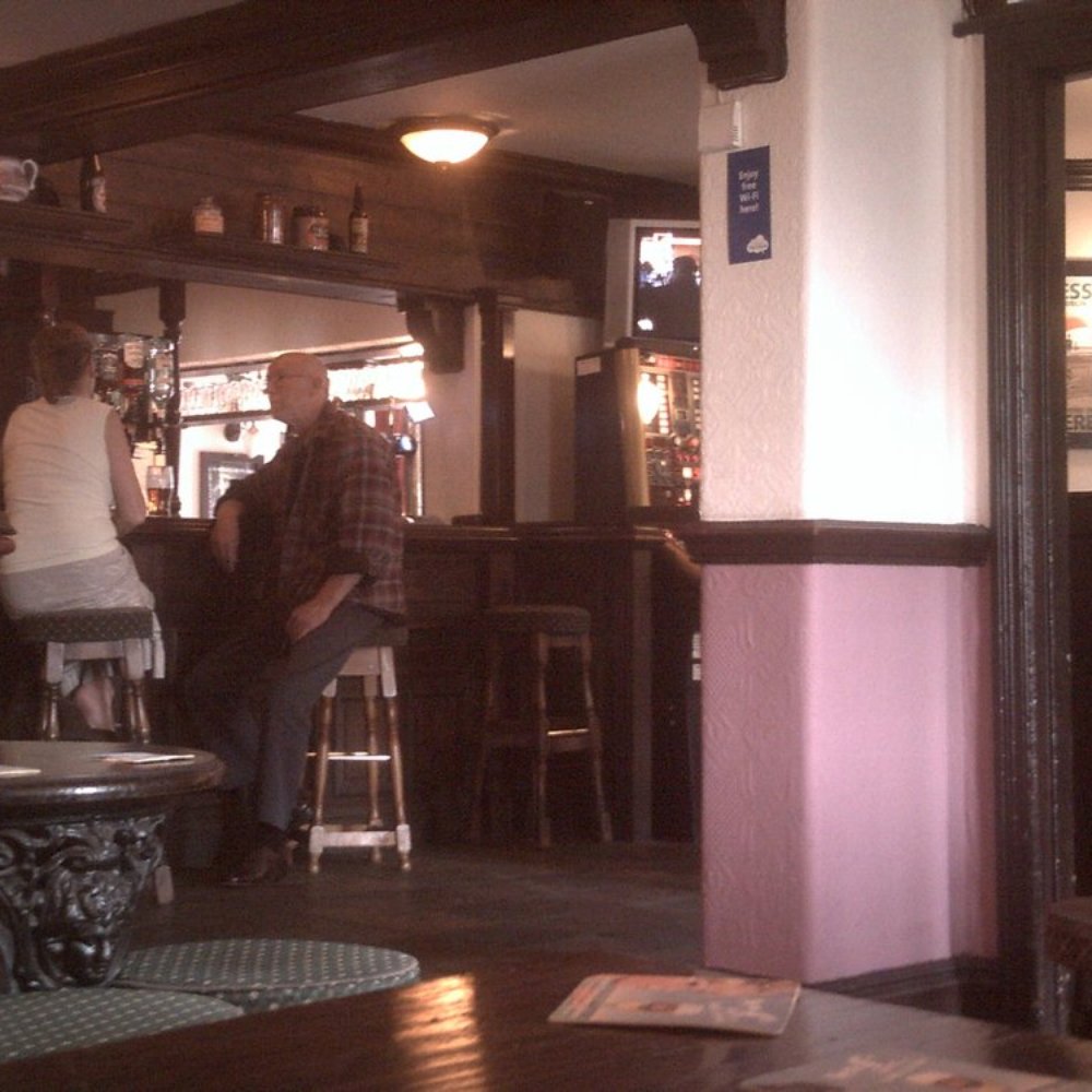 The Liver Hotel - Pubs Near Me - Liverpool, ABE The Liver Hotel - Pubs Near Me - Liverpool, ABE