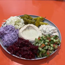 Salad that cones with entree Salad that cones with entree