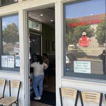 Toppings Too Restaurant - Outside front of business - Filipino Near Me - Union City, California Toppings Too Restaurant - Outside front of business - Filipino Near Me - Union City, California