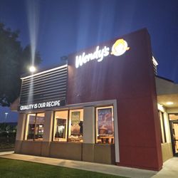 Wendy's - Storefront