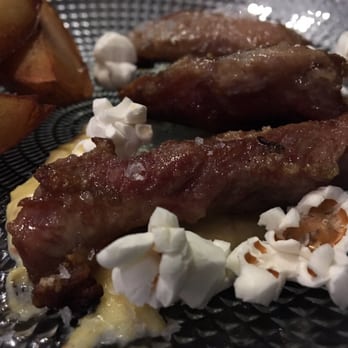 Patas de Gallo - Palomitaaas - Tapas Bars Near Me - Seville, SE Patas de Gallo - Palomitaaas - Tapas Bars Near Me - Seville, SE