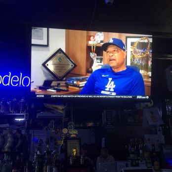 Cali sports Bar - Sports Bars Near Me - Downey, California