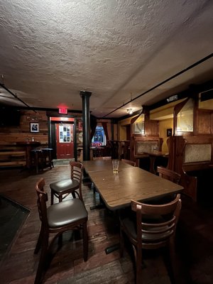 Harp & Celt Irish Pub & Restaurant by null