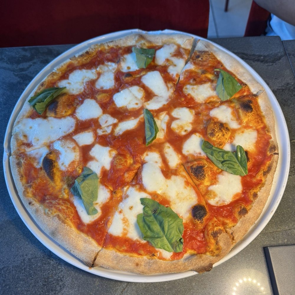 Ambrogio15 Del Mar - Pizza Margherita - Italian Near Me - San Diego, California Ambrogio15 Del Mar - Pizza Margherita - Italian Near Me - San Diego, California
