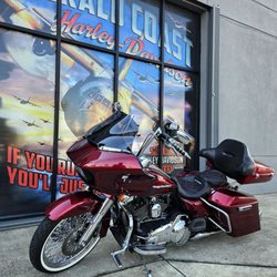 Emerald Coast Harley-Davidson - 16' Road Glide. Ruby.