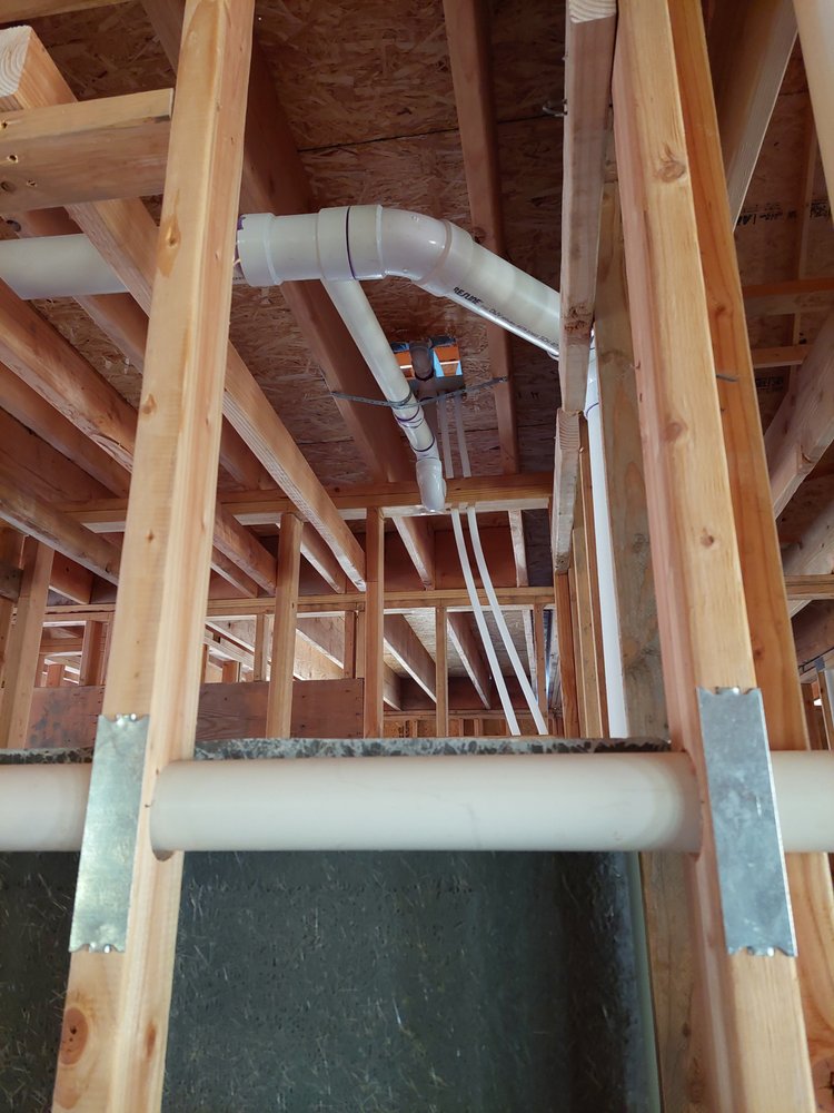 Slide of Dallies remodeling and construction