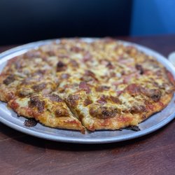 Broadway Pizza - Meat lovers pizza