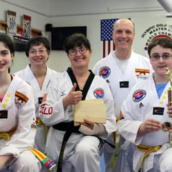World Champion Taekwondo - Bring your family together with a fun, positive environment!