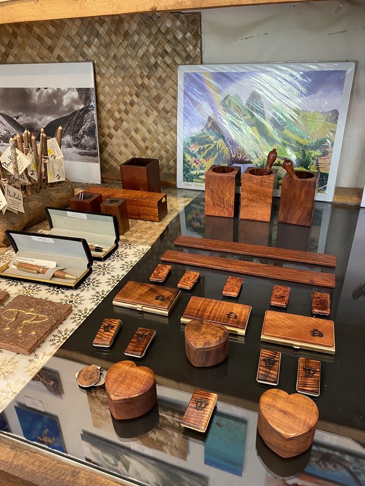 Waipio Valley Artworks