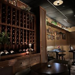 Sparrow Wine Bar - Interior