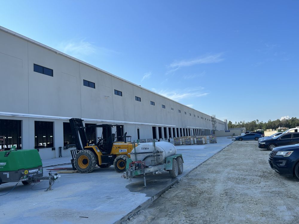 Slide of Hypaer Investments