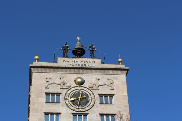 Krochhochhaus by null