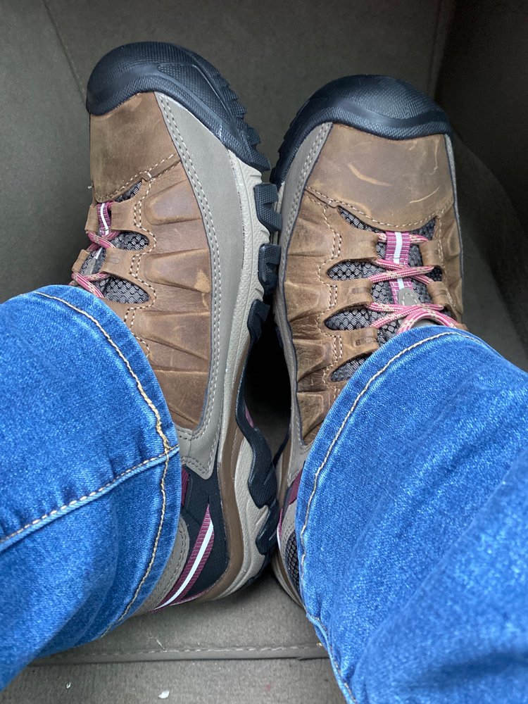 WINTERPORT BOOT SHOP Updated October 2024 264 State St, Brewer