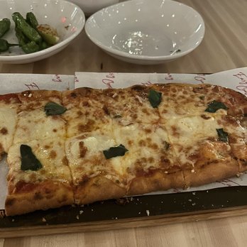 Easy Company - Tomato flatbread - Wine Bars Near Me - Washington, DC, District of Columbia Easy Company - Tomato flatbread - Wine Bars Near Me - Washington, DC, District of Columbia