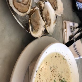 Neptune Oyster - Seafood Near Me - Boston, Massachusetts