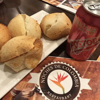 Noches de Colombia - Pan de bono & Manzana - Colombian Near Me - Montclair, New Jersey
