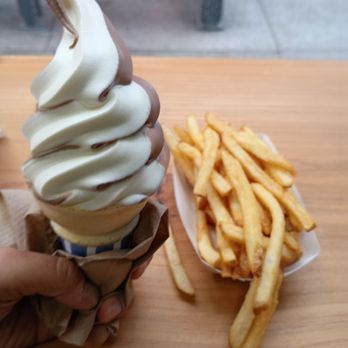 Super Duper Burgers - Burgers Near Me - San Francisco, California Super Duper Burgers - Burgers Near Me - San Francisco, California