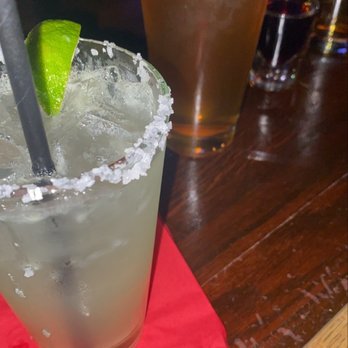 Mom's Bar - Lounges Near Me - Los Angeles, California Mom's Bar - Lounges Near Me - Los Angeles, California