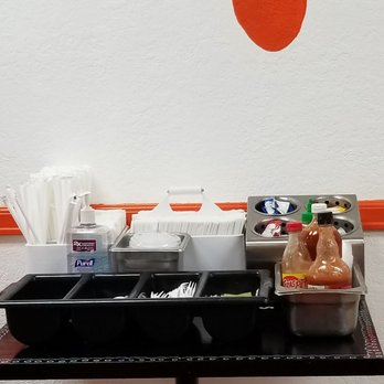 The Happy Grilled Cheese - Condiments table - Food Trucks Near Me - Jacksonville, Florida