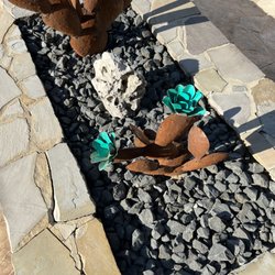 Brooks Stone Ranch - Texas Black Large Shadow Rock
