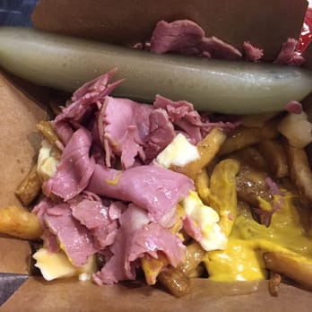 Smoke's Poutinerie - Montreal style poutine - Poutineries Near Me - Ottawa, Ontario Smoke's Poutinerie - Montreal style poutine - Poutineries Near Me - Ottawa, Ontario