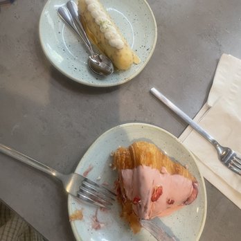 B Bistro + Bakery - Strawberry Goat Cheese Croissant and Le Tropical - Bakeries Near Me - Miami, Florida