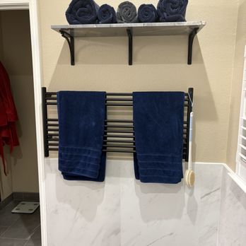 Granite Bay Plumbing Gallery - Kitchen & Bath Near Me - Granite Bay, California Granite Bay Plumbing Gallery - Kitchen & Bath Near Me - Granite Bay, California