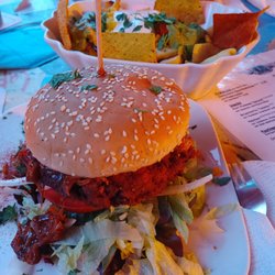 Cafe Nord - Veganer Bruger mit Poutine Fritten