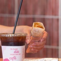 Mujer Divina Burrito & Coffee House - Iced cafe de olla