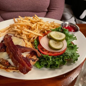 J. Alexander's - New American Near Me - Atlanta, Georgia