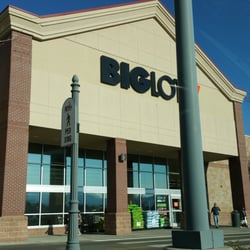 Big Lots - Correct photo of store, the one in yelp description is save a lot.