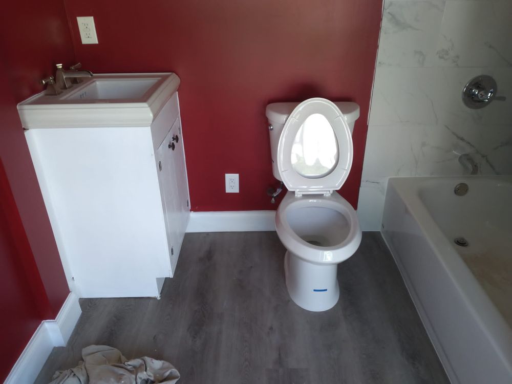 Slide of Leo Handyman And Remodeling